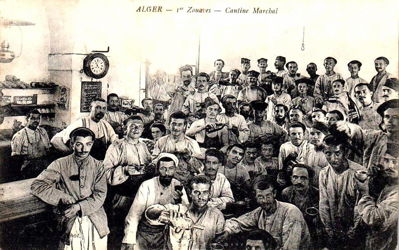 1393- Alger -1er Zouaves - Cantine Marchal.jpg